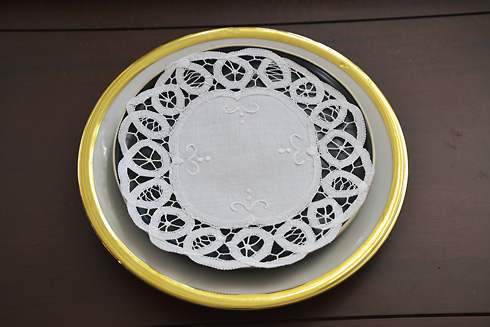 White Princess Battenburg Lace 8" Round Doilies. ( 6 pieces)